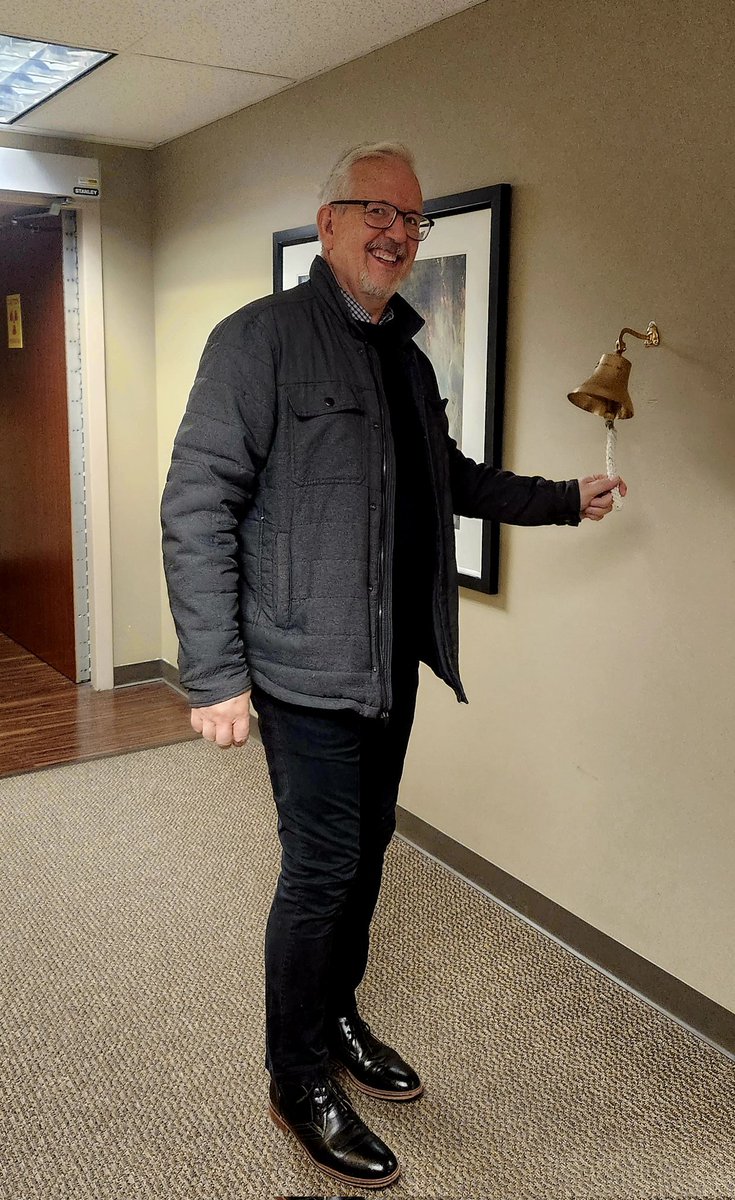 ahastingscgi's tweet photo. Time to ring that bell 🔔 Grace, good humor and determination have been your companions on this journey. We are grateful for today 💙 https://t.co/Rfj6Tbo9RT
