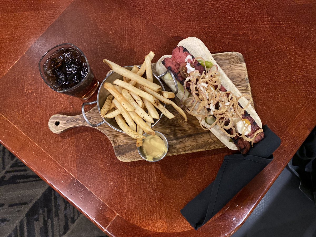 Every week until the end of 2022 we’re highlighting some of the best parts of our hotel!

This week we’ll be spotlighting the #chicagostyle #hotdog on our menu!

Be on the lookout for more food highlights and more from us till the end of the year!

#hilton #hiltonforthestay