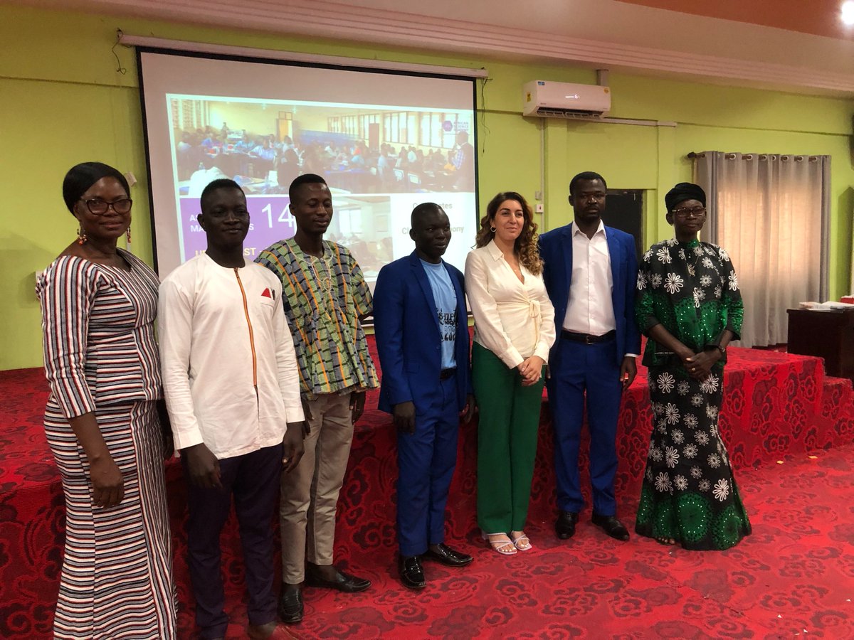 AfricanGifted's tweet photo. It's a wrap!!
Thank you Bolgatanga for such an engaging and informative session.
#Mathsmasterclass #MMC #AfricanScienceAcademy
@TullowOilplc https://t.co/rmVa2T8OxP