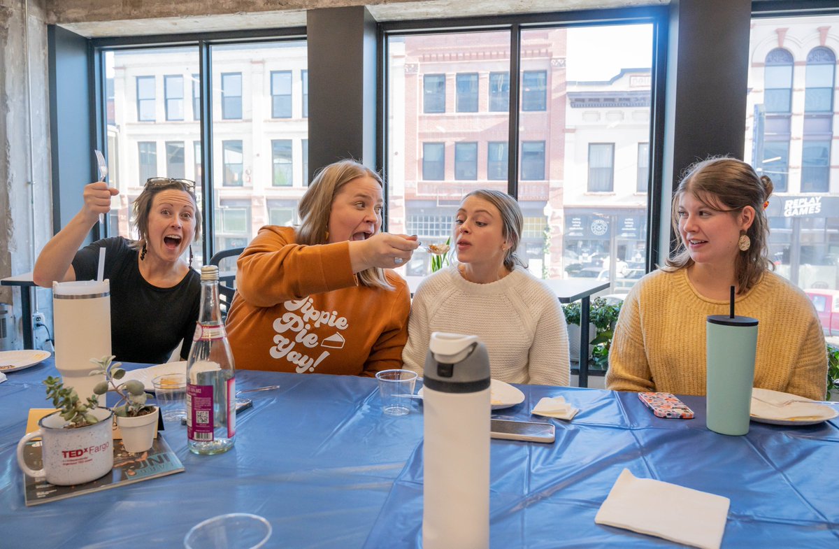 Densgiving ‘22 was a success 🦃

We are so incredibly grateful for a team that is passionate about their work, their missions, and each other.