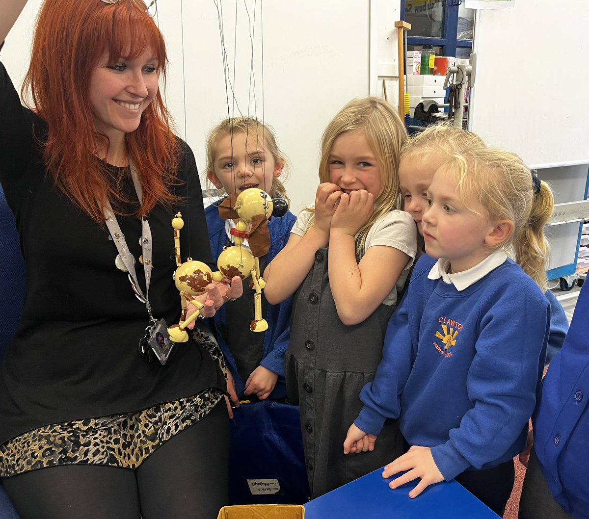Today, squirrel class were INCREDIBLY lucky to have some toys brought in by a pupil, linked to our topic ‘The Victorians’. Thank you so much to our parents and pupils for giving us this excellent experience!! <a href="/AlumnisMulti/">Alumnis Multi-Academy Trust</a> #C360