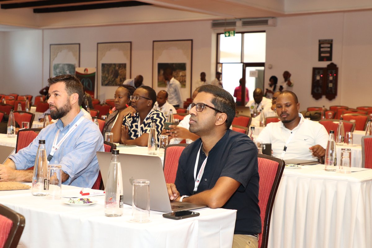 NTLDKenya's tweet photo. Kenya has been on the forefront in adopting new innovative approaches such as Molecular World Health Organisation Diagnostic tests (GenXpert and Truenat), the first diagnostic test for all TB patients and its drug-resistant variant. #KenyaLungHealthConference https://t.co/mUBL9g1q7c
