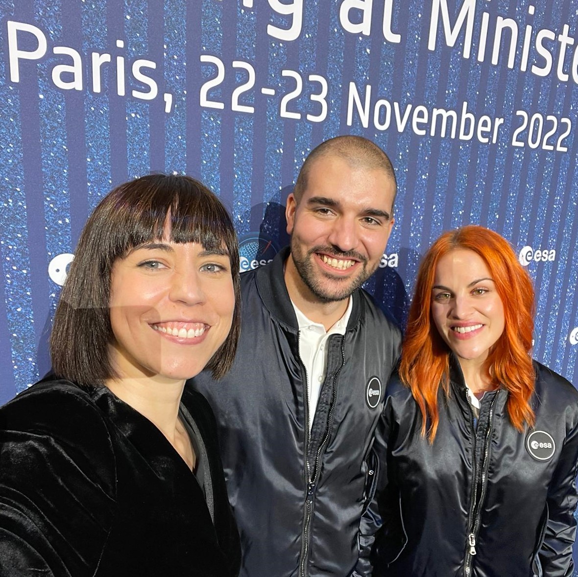 👨‍🚀👩‍🚀 Pablo y Sara representan lo mejor de nuestro país: talento, esfuerzo y pasión. 

Tres décadas después de <a href="/astro_duque/">Pedro Duque</a>, España puede presumir de tener dos nuevos astronautas de la Agencia Espacial Europea.

Invertir en el sector aeroespacial lo ha hecho posible.