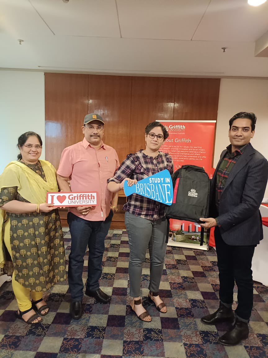 Ashini04's tweet photo. Meeting some High calibre students in #Hyderabad today has been rewarding #griffithindiaroadshow now traveling to #mumbai to connect with young and aspiring prospective students @Griffith_Intl @GU_Sciences @GriffithBiz @Griffith_Health @KwekAnna @benjifento @Khan_EBP https://t.co/jE9bX2neaV