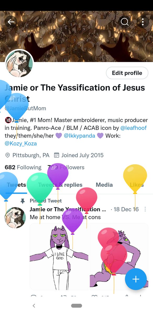 JamieButMom's tweet photo. It's also my birthday hooray! https://t.co/zmNPEPrbWf