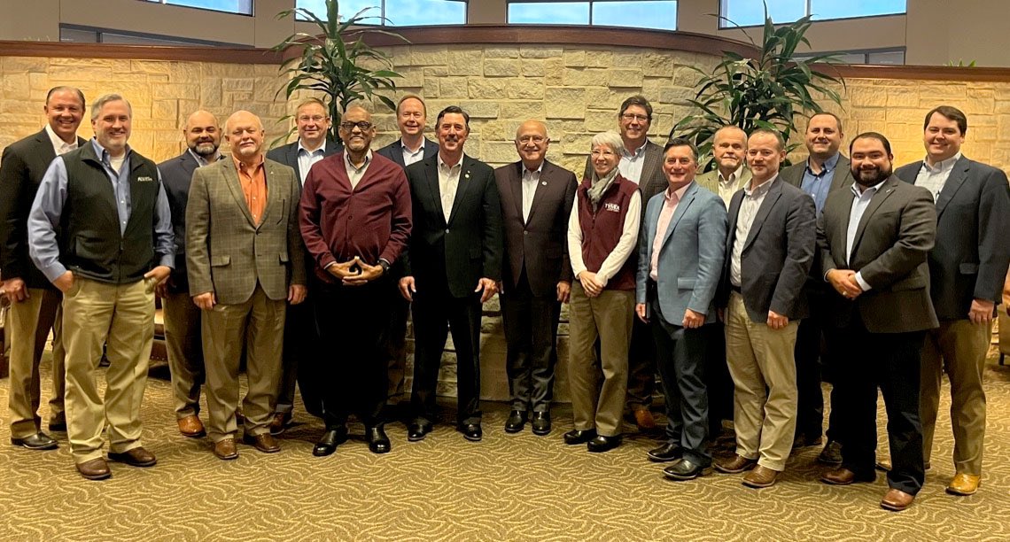 Rick Avery tweet media