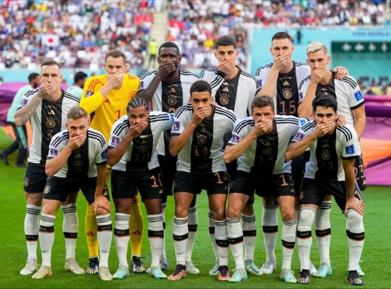 Brett_Pruce's tweet photo. Well done Germany, and i never thought i would say such a thing.
#brave #gagged #FIFAWorldCupQatar2022 https://t.co/dnfYeArObP