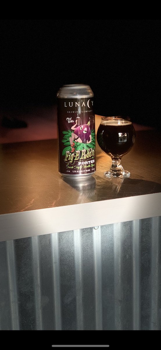 lunacybrewery's tweet photo. FIG E PUDDIN by Chef Beth. On tap tonight! #chefBeth #pinkgarlic https://t.co/AumGr40fwF