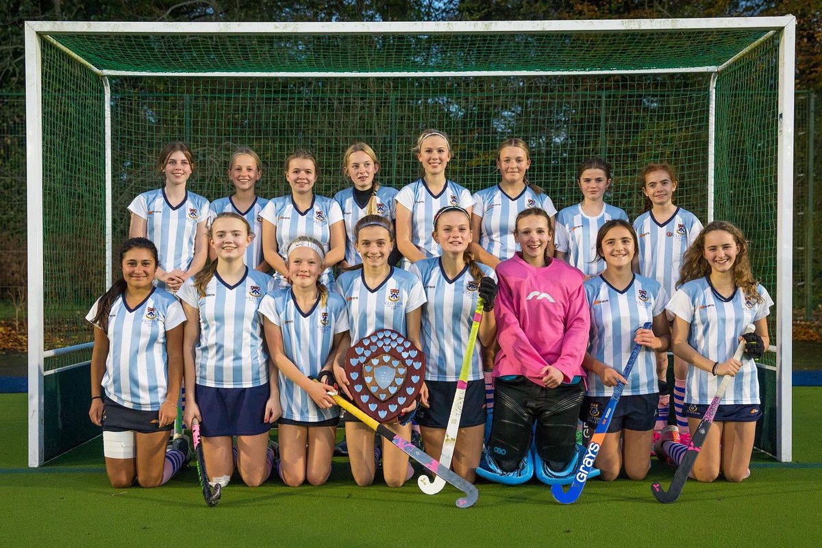 Clifton_College's tweet photo. Yesterday the Girls U14A Hockey team were victorious in winning the Tier 1 West Regionals 🏑

This books the girls’ place in the National finals and makes them top 8 in the country 🙌 Well done!

#cliftoncollege #sport #hockey #nationalfinals #bristolschools #bristol #bristollife https://t.co/lYagI7VP88