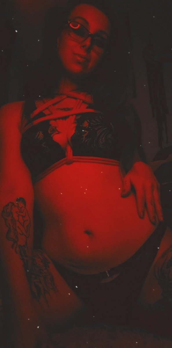 spiderbixch666's tweet image. 😏