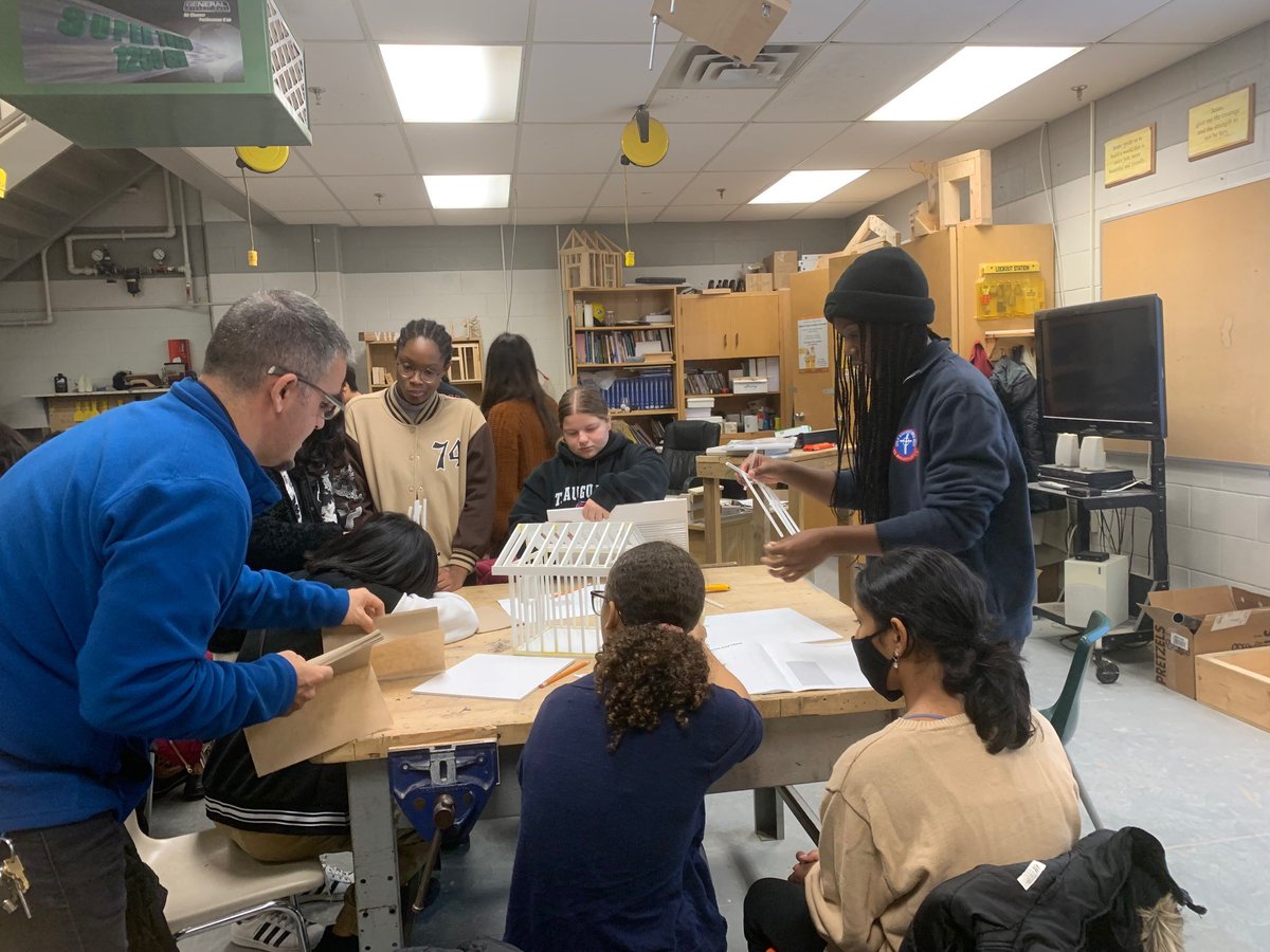 DPOYAP's tweet photo. @StAugSS Construction #SHSM students leading the next generation! With food-prep by Hospitality! @stbrigidcs1 @DpExperiential @DPCDSBSHSM #OYAP #HouseBuildProject https://t.co/Qdt0Qrfyqo