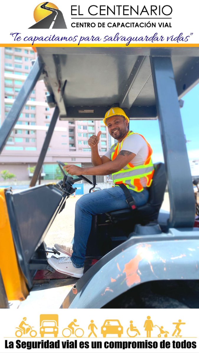 Esc_Centenario's tweet photo. Curso de Equipo Pesado 🚜 #escueladeoperadores #escuelademanejo #equipopesado #panamá #ampliacióndelicencia #retroexcavadora #licencia #pty #sertracen #maquinariapesada #formaciónteórica #formaciónpráctica  #operadores #equipopesado #cursos https://t.co/BIr31Oh6m4