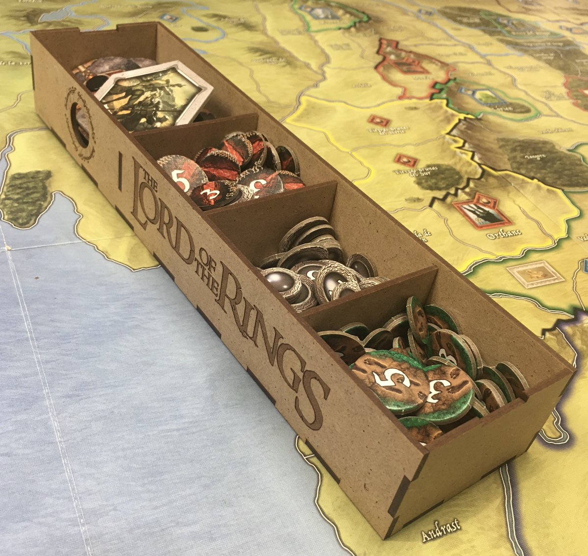 abolt_es's tweet photo. Nos encanta nuestro inserto para el LCG de El Señor de los Anillos. No os perdáis nuestro Black Friday.
https://t.co/vFgAozcKHf
#LCG #insectos #ESDLA #elseñordelosanillos https://t.co/pYlCXlgRFG