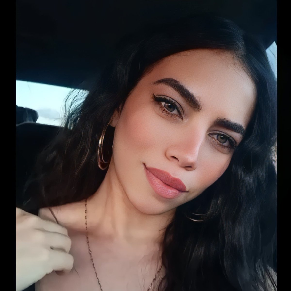 ItsRubyali's tweet photo. #NewProfilePic https://t.co/YtFNqFuYdg