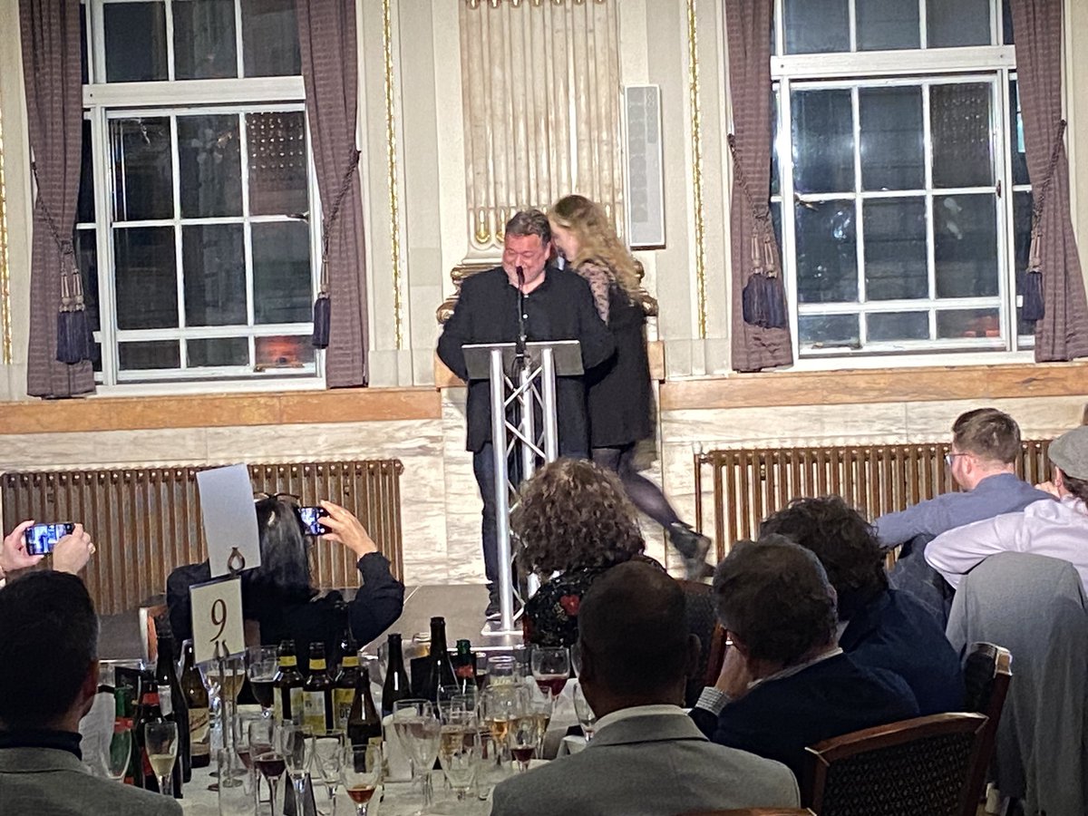 Britbeerwriters's tweet photo. Congratulations to Lily Waite @LilyWaite awarded @Britbeerwriters Best Communication About Beer &amp; Travel, Sponsored by Visitflanders @visitflanders. Silver to Dan Saladino @DanSaladino https://t.co/f1TaEngGan