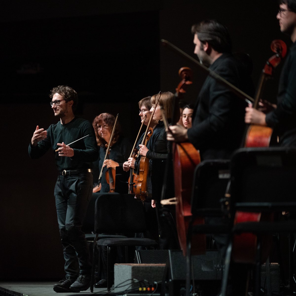 Next Tuesday, November 29, you have the opportunity to make history by supporting your Louisville Orchestra on #GivingTuesday. Find out more: louisvilleorchestra.org/givingtuesday-…