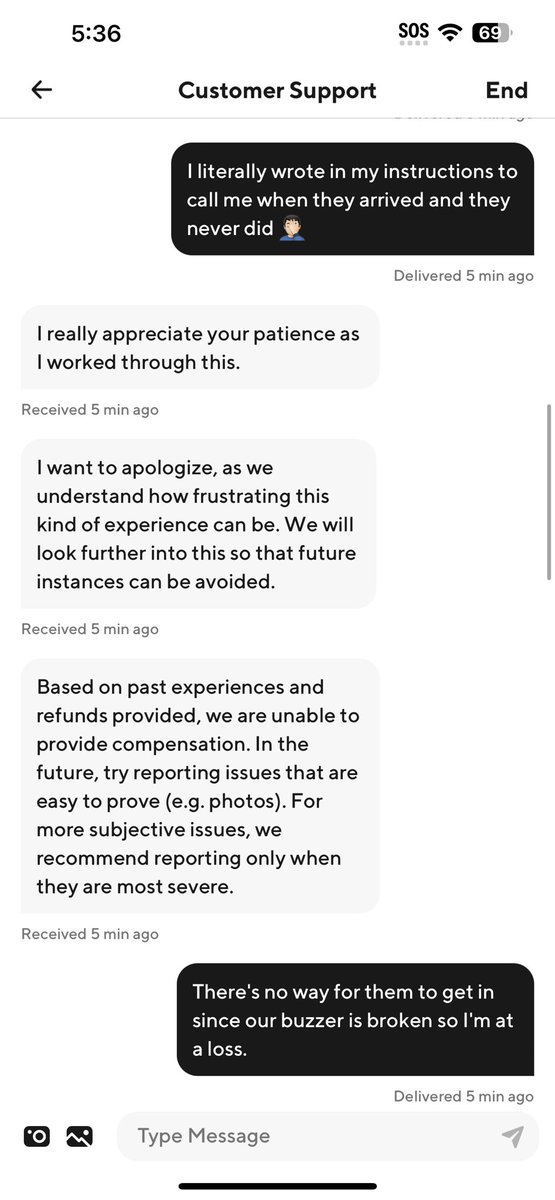 JayXsane's tweet photo. @DoorDash_Help @DoorDash Typical doordash. Claiming lies. They pick up the completely wrong order a few days ago, I ask for a refund, then when I don't get my order at all, they steal your money. Typical. Why did I even bother? #AtLeastTheyGotTheDashPartRight https://t.co/Hebb0kOLiD