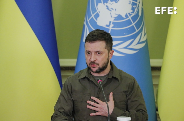 #ÚLTIMAHORA | El presidente de Ucrania, Volodímir Zelenski, pide ante la ONU más defensas aéreas y contra misiles tras los últimos ataques rusos.