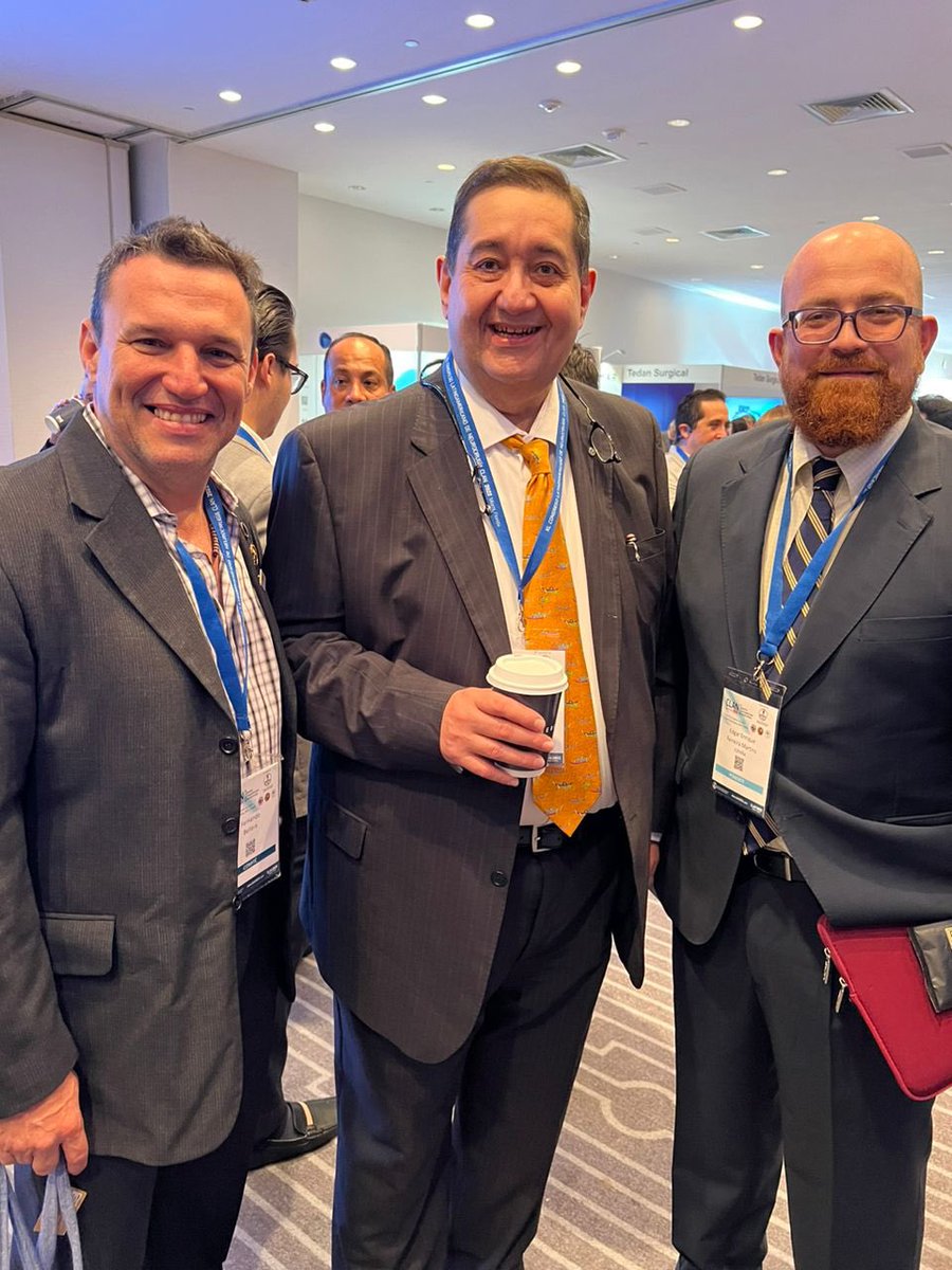 fepomart's tweet photo. Está siendo #increible el @Congreso_CLAN aprendiendo de profesionales de altísimo nivel de #Latinoamérica y compartiendo experiencias científicas e impresiones #neurocirugia #Neurosurgery #spinesurgery #columna #MinimallyInvasive #navigation https://t.co/fDQspmimYg