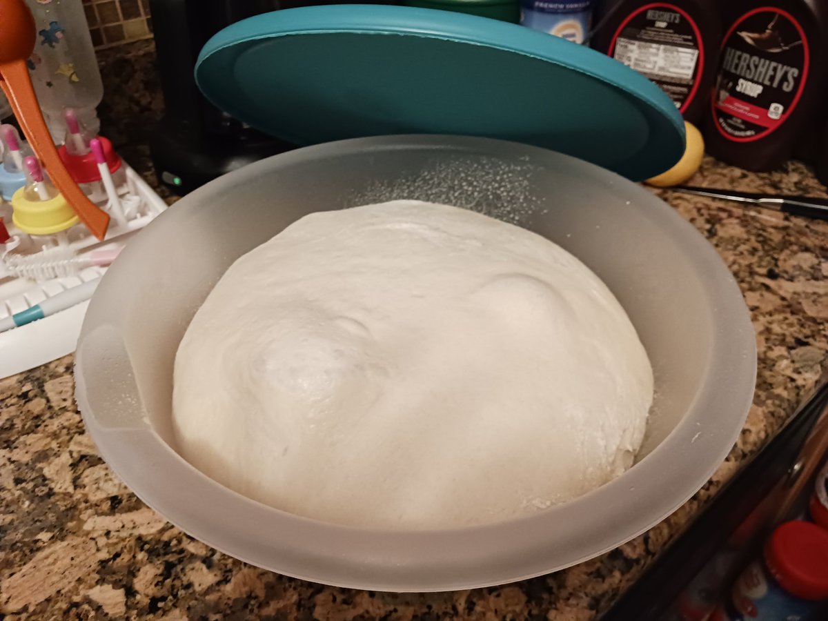 Rustymarble's tweet image. Apparently I'm a gluten for more baking pun-ishment!