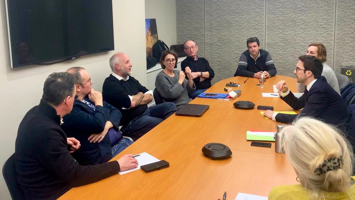 TMesnier's tweet photo. Prévention, accès au soin, régulation, centres de santé, 100% Santé, … Des échanges nourris cet après-midi avec le @syndicatFSDL. Merci pour cette invitation. https://t.co/WKiC6nzs1A