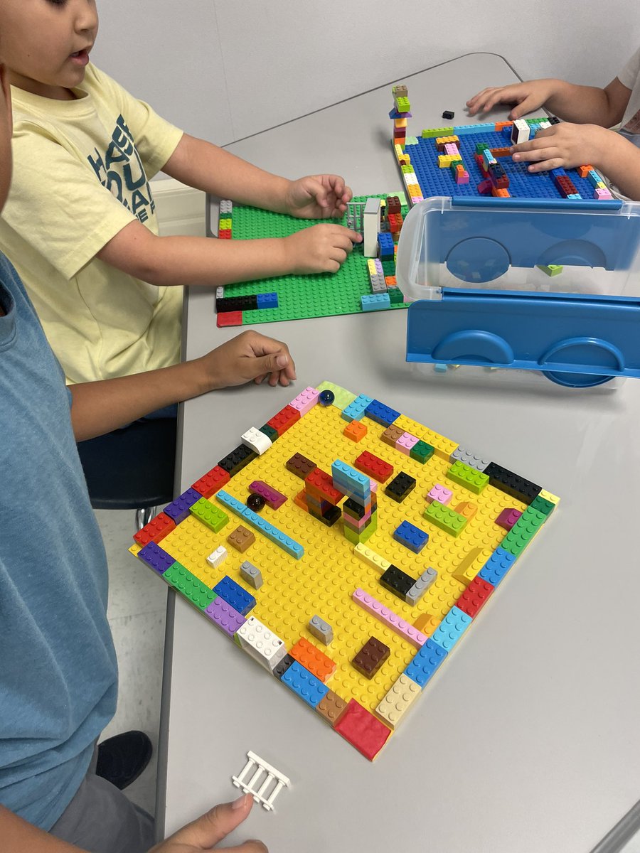 STEMtasticSTARS's tweet photo. After reading Turkey Trouble, students designed a maze to help Turkey escape. They used marbles and #hexbugs to represent the Turkey! The also combined mazes. Some students constructed mazes out of cardboard to take home! @NISDSTEMLabs @NISDMichael #BeTheLight https://t.co/5A6rvfBJkW