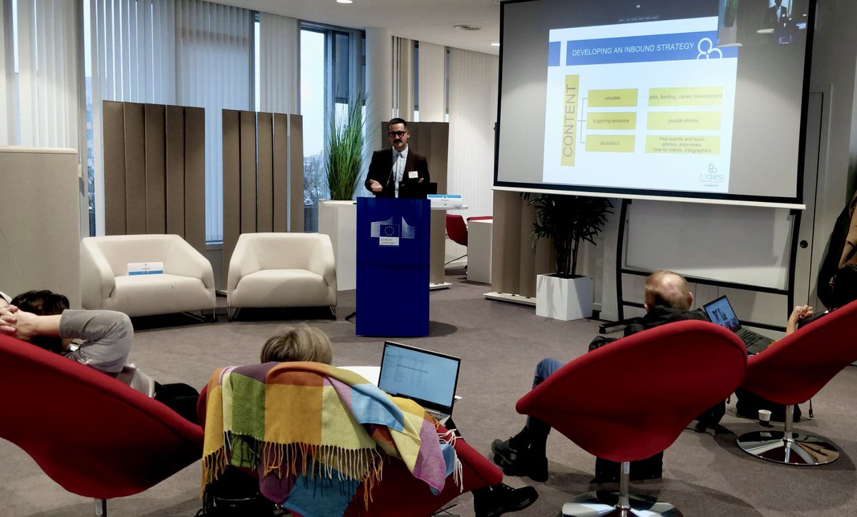 Sharing best practices with EURAXESS Network on how #research organisations can use #socialmedia to engage with their audience 

#EURAXESS #EURAXESSLuxembourg