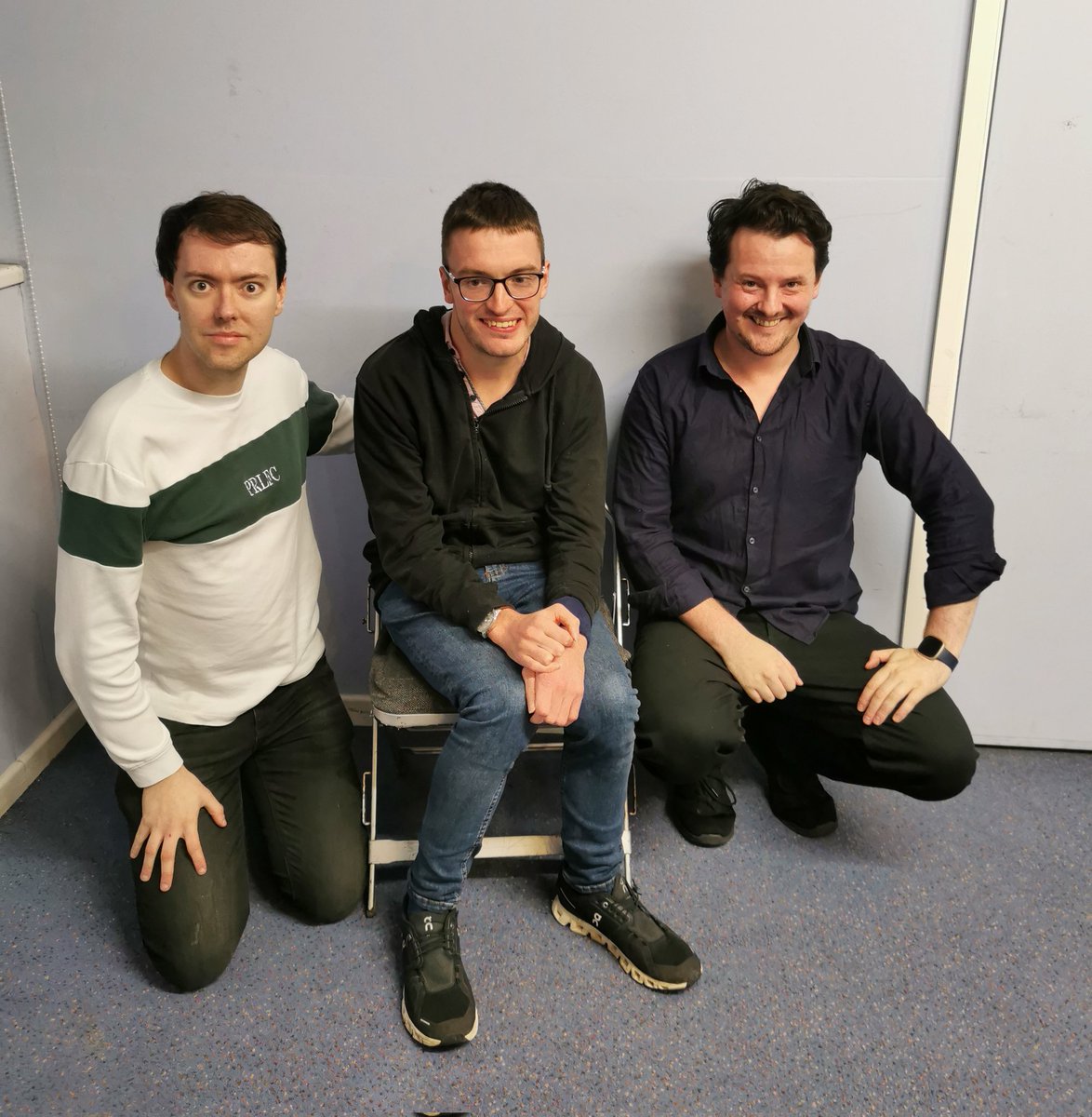 FluellenTheatre's tweet image. THIS SAT 26th November Lunchtime Theatre is 'The Dying of the Light' by Ciaran Fitzgerald. This compelling &amp;amp; deeply moving play, from a new playwright of immense promise, is not to be missed. At 12.30pm @SwanseaGrand Arts Wing, with this lovely lot pictured with the playwright.