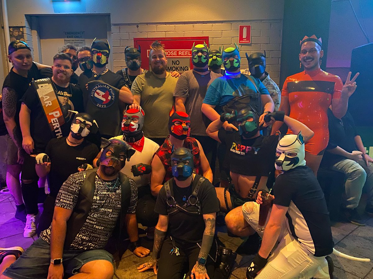 OscaPup's tweet photo. Big turn out with the pup fam and friends tonight at the finally of Crown of the Court competition.
-
- 
-
#gaypup #pupgear #puphood #gaypuppy #gaykink #gayfetish #gaybdsm #humanpup #kink #fetish #puppypride #puppyplaycommunity https://t.co/wlrArPSaUV