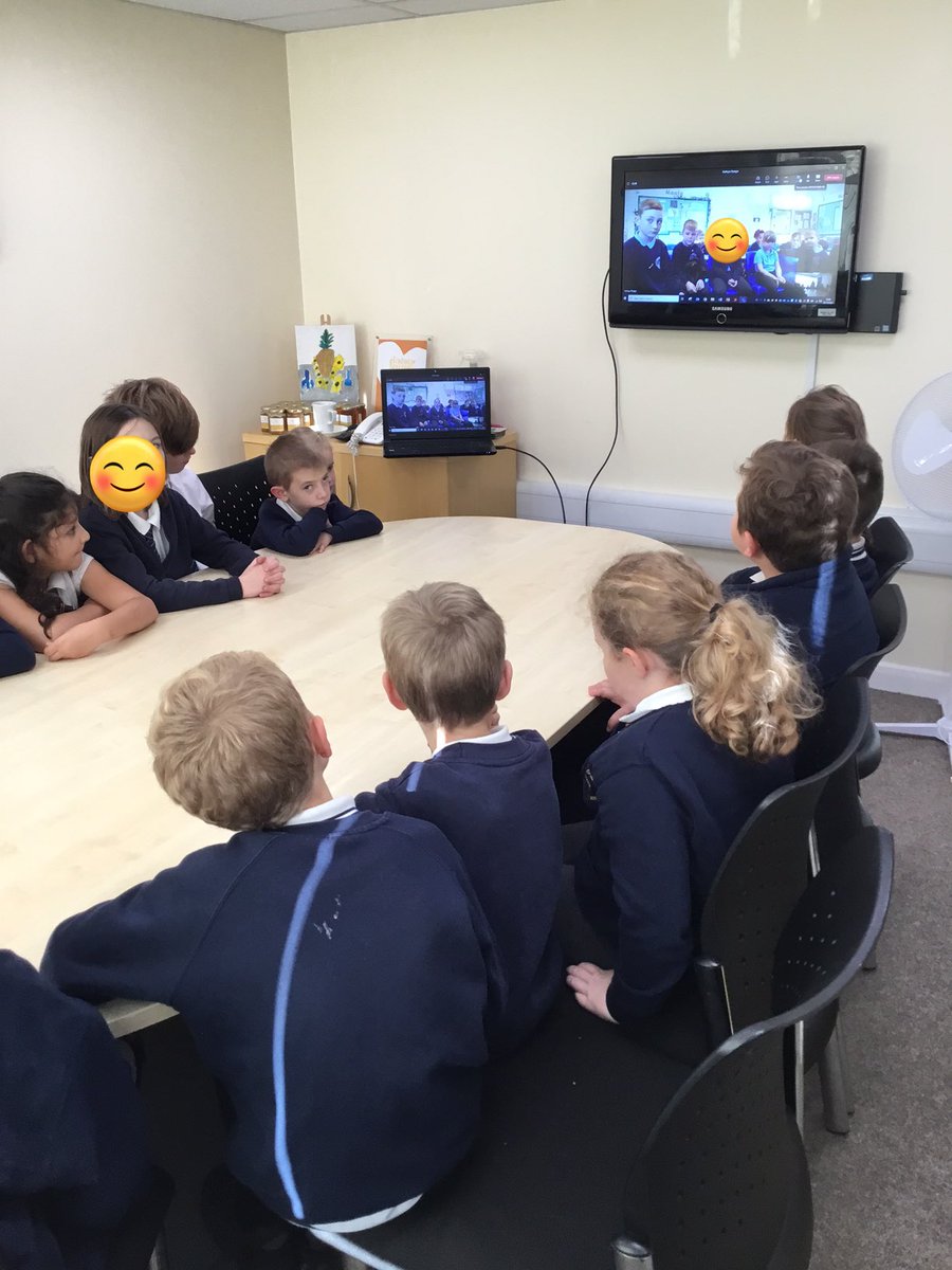 Miss_Anstey_AHT's tweet photo. @WybertonPrimary School Council loved meeting @StNicPriAcad School Council. It was lovely to get to know you, to learn what makes your school special and share ideas for promoting the children’s voice. #GrowingFuturesTogether while letting your light shine @InfinityAcad #Family https://t.co/TxsKkRhQeb