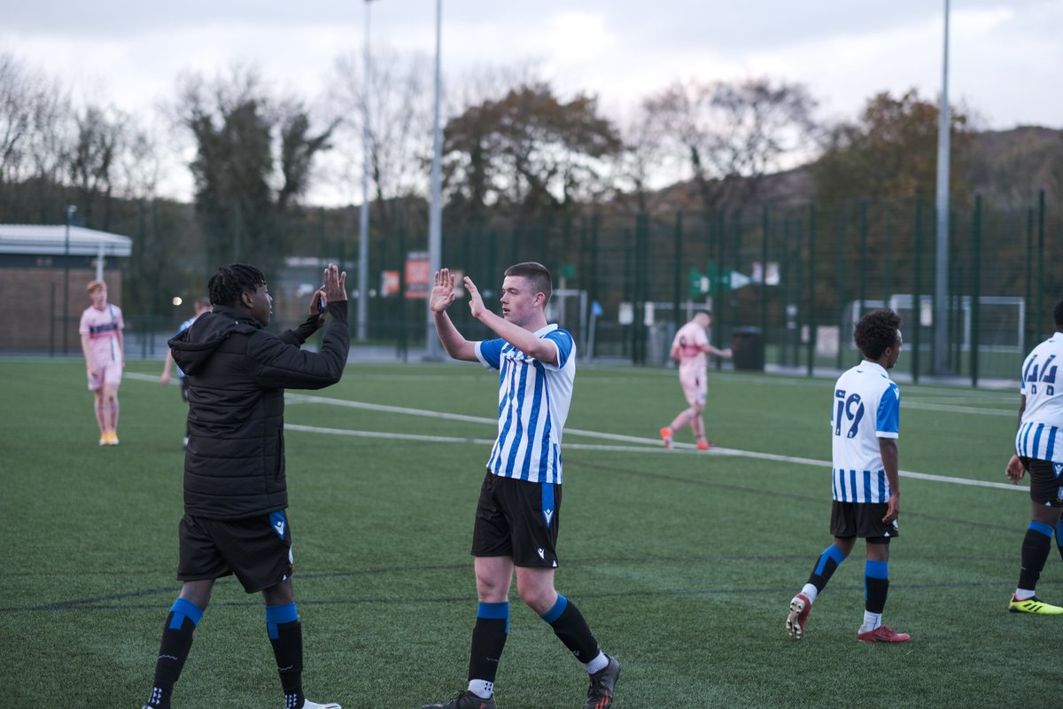 SWFCCP's tweet photo. ๐ธ | Action shots from today's 3-2 win over Grimsby Townโฝ
#WAWAW #SWFC #EducationFootball #SWFCCP #Sheffield @GTFCSET https://t.co/PTFYcQFuj7