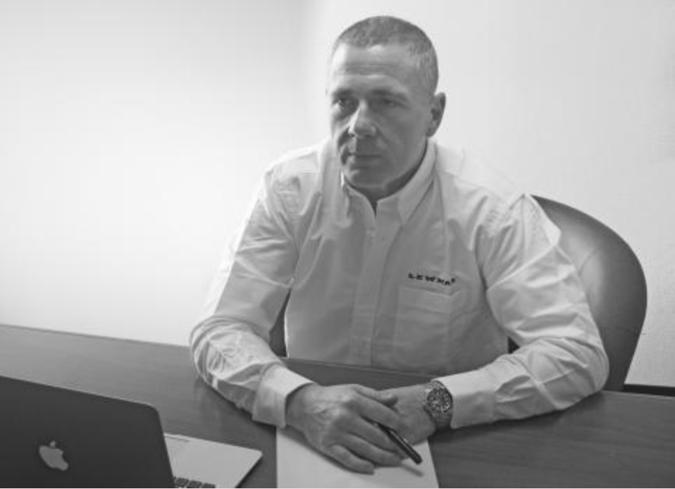 The_CEOSLEEPOUT's tweet photo. Entrepreneur and business leader Peter Tierney, CEO of @innovateuk, will be joining us on 5 December

As we unite to fight homelessness and raise much needed funds for some of Birmingham's most marginalised people.

@Changes_UK #ceosleepout #birmingham #birminghambusiness https://t.co/aYXxfgjA95