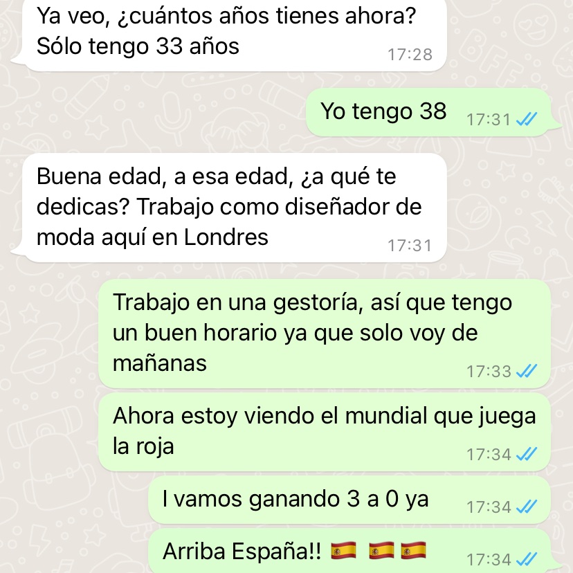joanbort's tweet photo. Que si que ets dissenyadora, però ça roja es mes important https://t.co/fPSgcAeGbq