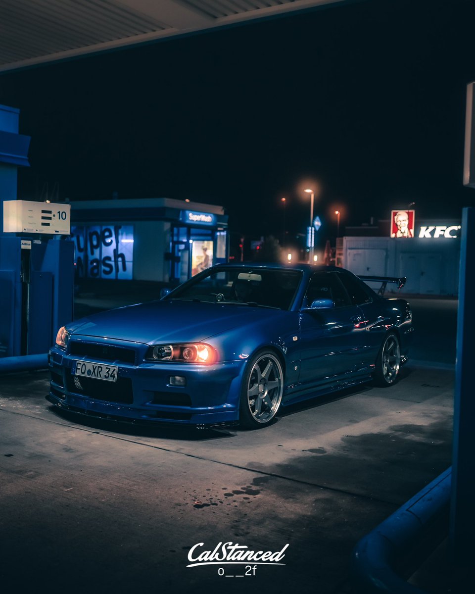 calstanced's tweet photo. Bayside Blue R34. Perfect colour for a R34? https://t.co/VWcnDG8wSS