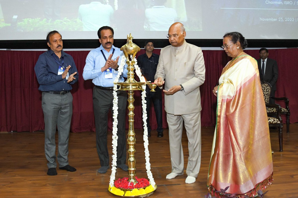 Honorable Former President Shri Ram Nath Kovind witnessed the 200th successive successful launch of RH200 which took off at 11:55AM IST today, 23 November, 2022, from TERLS Launchpad...

#ISRO #India