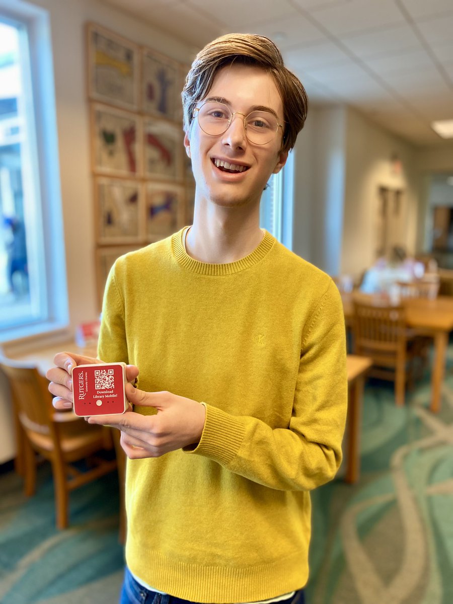 RULibraries's tweet photo. It’s another #WinnerWednesday! Congratulations to Kamil Szczech ‘25, our #RutgersLibraryMobileContest winner! Kamil won a #LibraryMobile power bank by answering a Quick Poll question on our #app. [1/2]

📲 https://t.co/6oFpf4NMgC https://t.co/9QoBZSDain