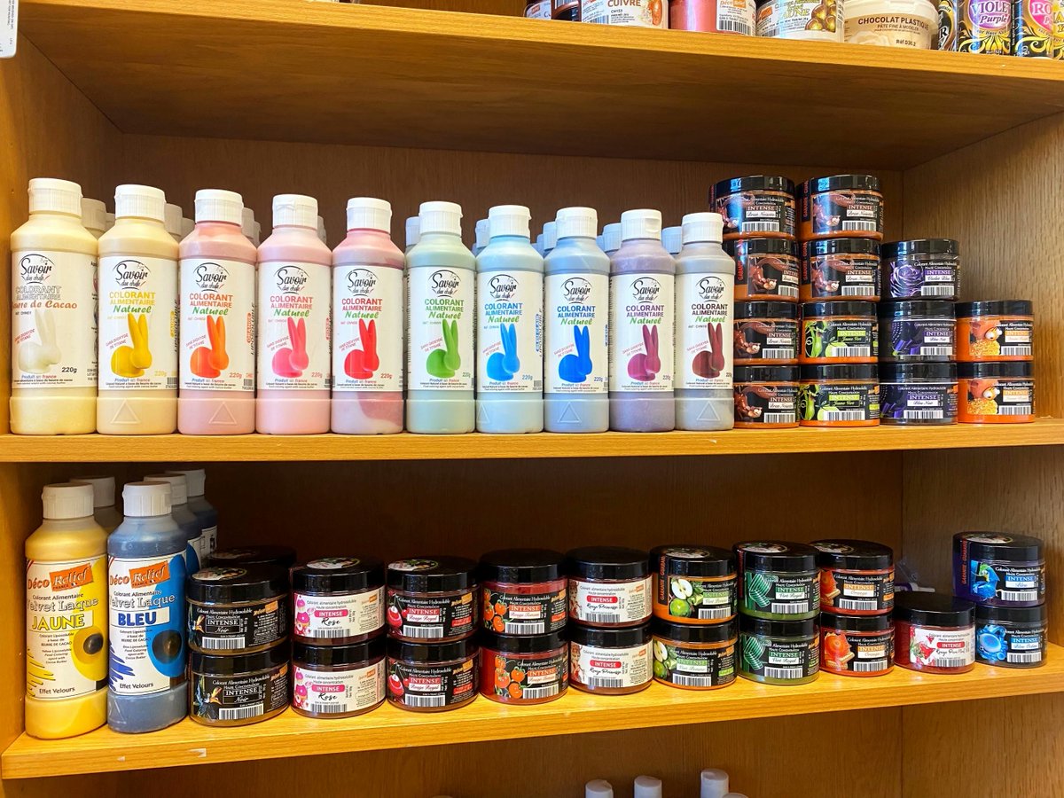 HomeChocFactory's tweet photo. Here at HCF we pride ourselves in having a wide range of products from the leading brands in Pastry & Chocolate! ๐จ
https://t.co/j72YQO3Rgc
#homechocolatefactory #hcf #chef #pastrychef #baker #chocolatier #foodcolouring #foodcolours #colouredcocoabutter #velvetspray https://t.co/1RZtQ5Ge9L