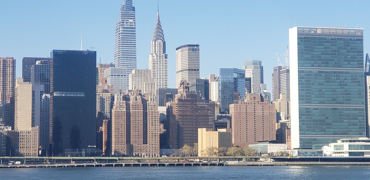 InFiNiTeSoUndF1's tweet photo. #infxent #nycbrooklynview #NewYorkCity #iphree https://t.co/xecj3WBl8s
