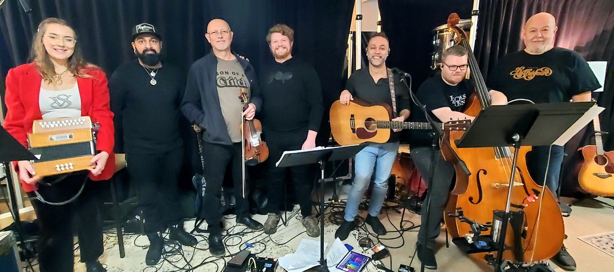 TerraBruceProd's tweet photo. Full swing into Christmas rehearsals over here at Terra Bruce. Welcome Steve Ross and James Daly! We're a tad excited!🤩🎄
#christmastour https://t.co/Uk4nWqROxa
