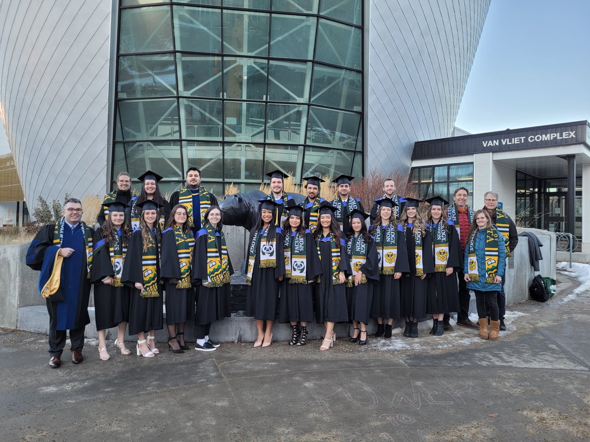 UAlbertaKSR's tweet photo. #UAlberta22 Congratulations to our #UAlbertaKSR graduates convocating this morning! We are proud to have prepared you to take your next steps in leading the advancement of health and well-being of individuals, communities and society as a whole.
https://t.co/Y7HlnZINGZ https://t.co/UBVSC9k7iS