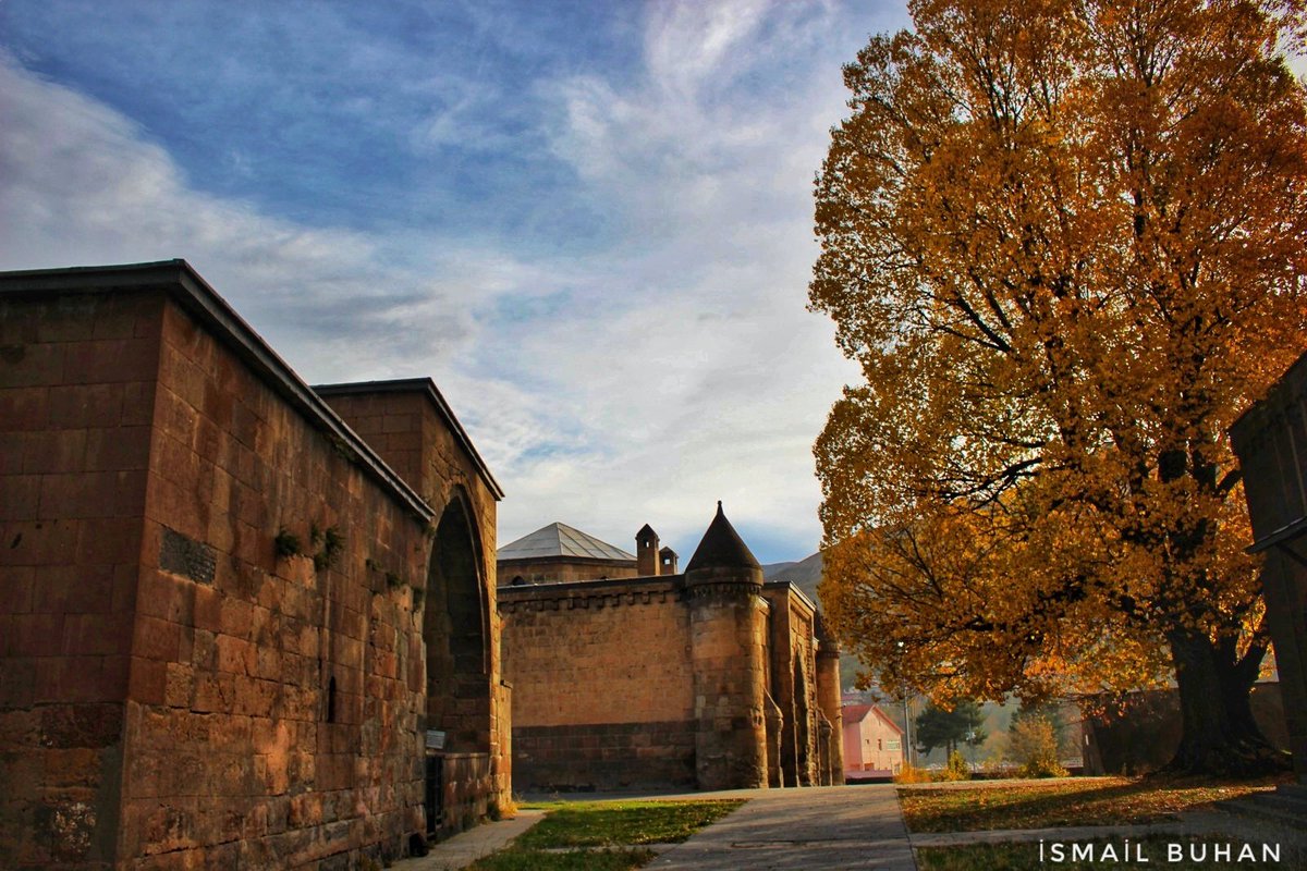 Ismail_Buhan's tweet photo. Bitlis 🍂🍁❤️

#Bitlis #sonbahar https://t.co/kOV8J6sNLO