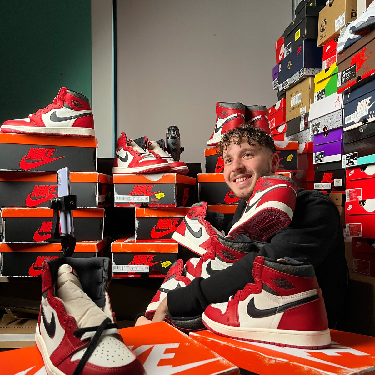 Antskickz's tweet photo. Bot : @uSNKRS 
Proxies : @IceyIsps 
Cookgroup :@astroalertscg 
Accounts : @Nikebynazario https://t.co/OW0lbkPB8A