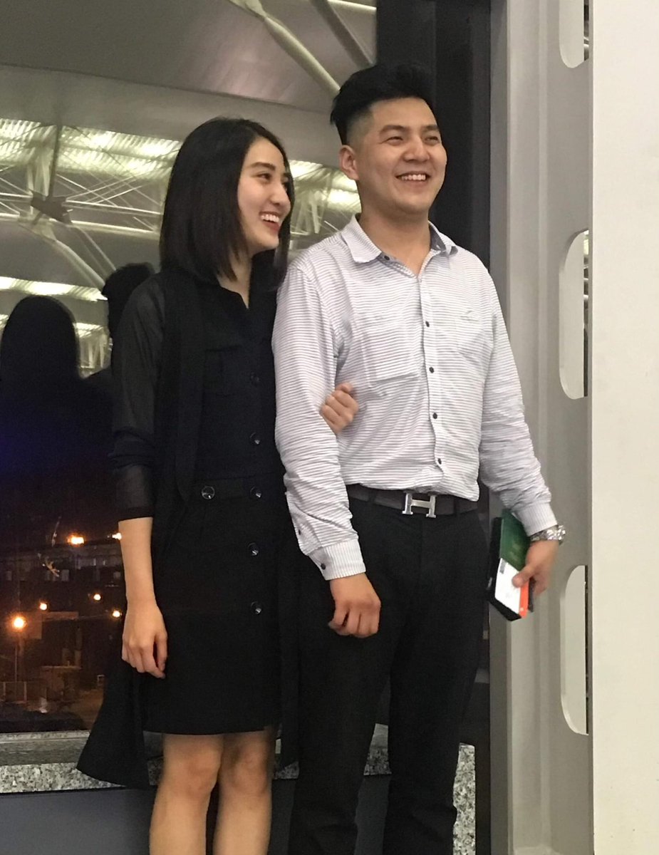 tranganh2841's tweet photo. Trên này chả quen ai, tha hồ up https://t.co/oGiorgl4tc