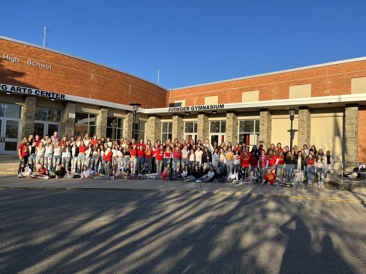 Haverford_HS's tweet photo. Fords’ spirit is strong today with Senior jeans, Wellness Activity block, and a Pep Rally celebrating our 100th Thanksgiving game tomorrow! #GoFords #HaverfordHS #HHSHOCO @haverfordsd https://t.co/taIUm2bCrG