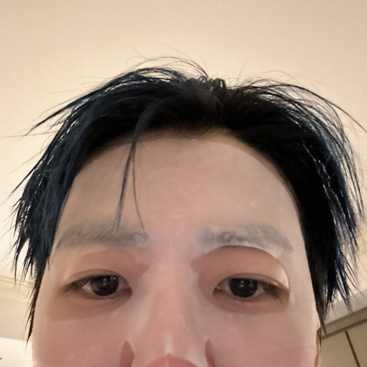 njmhae's tweet photo. i love when he sends selfies from this angle he’s so cute https://t.co/mHkRT0jV2t