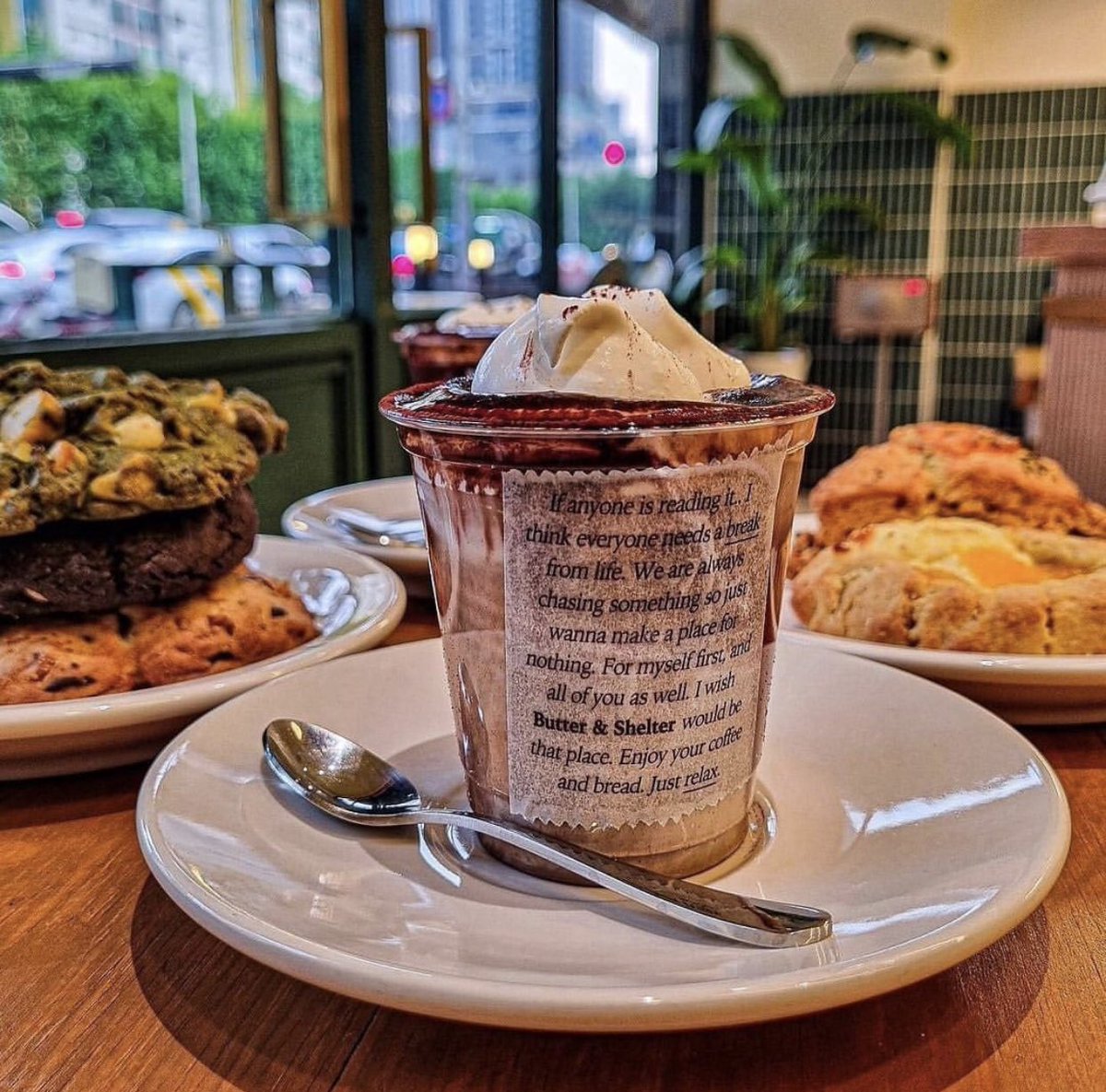 Butter &amp; Shelter (버터앤쉘터)

📍서울 강남구 학동로 513 1층 7호 (สถานีชองดัม Exit11)
📌 เปิดทุกวันเวลา 9.00-22.00 น.

#รีวิวเกาหลี #เที่ยวเกาหลี #เที่ยวเกาหลีที่ไหนดี