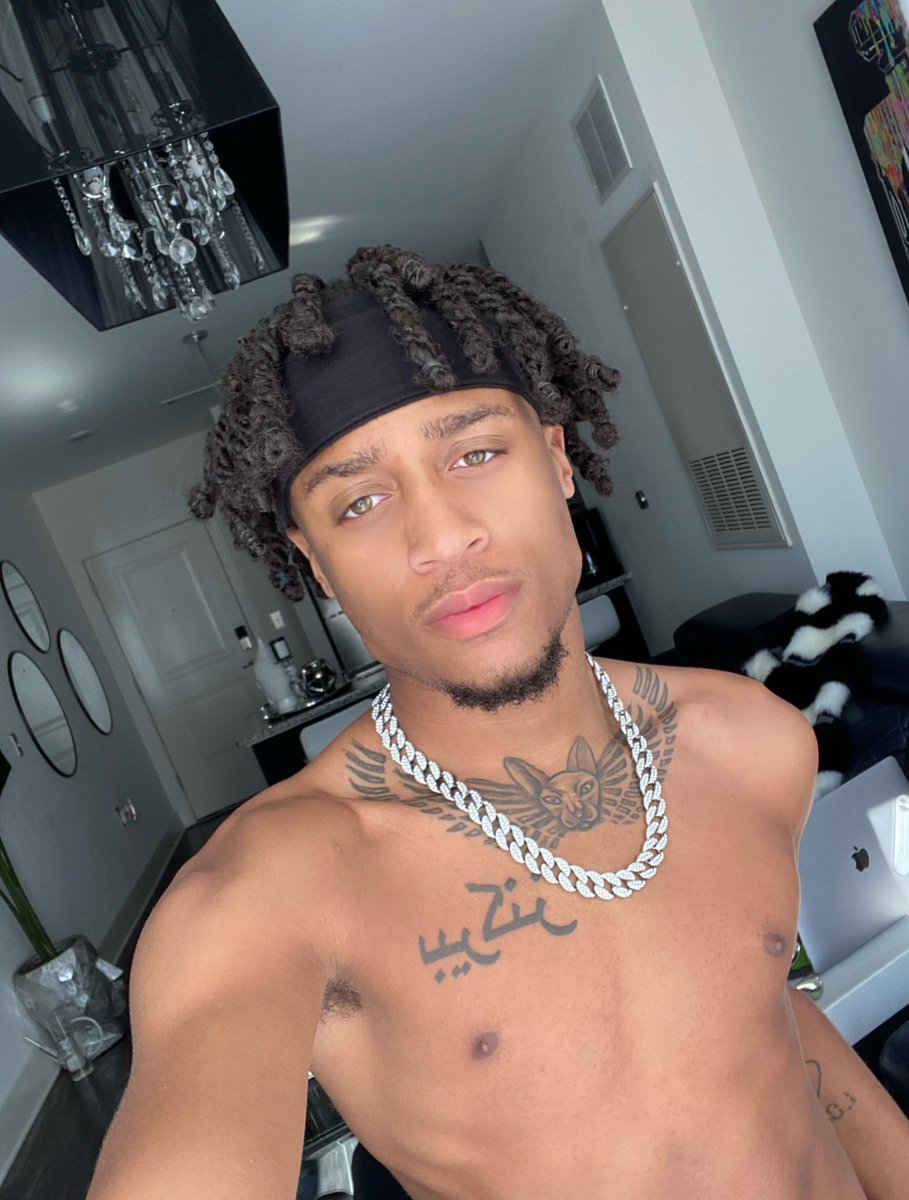 Munji 🇧🇧🇺🇸 on Twitter: "🙈"