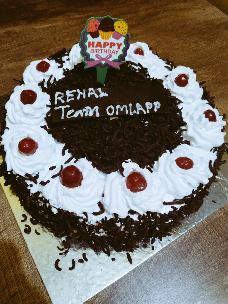 OMLApp's tweet photo. Wishing you infinite years of joy and prosperity On this special day, may your life be ﬁlled with greater happiness &amp; success with every passing year. @RehalMujawar

🌄🎇🎂 🍽️🍴🍰🎈🥳🚀🎮🌱🎁  
 $GameFI #OMLApp #GameFI

#RehalMujawar 
#HBDRehalMujawar
#HappyBirthdayRehalMujawar https://t.co/ZaPMcCwOxw