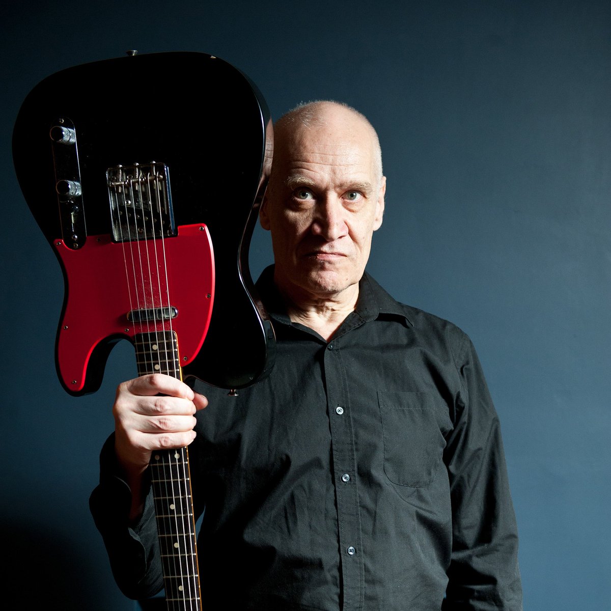 CFC_TQ_'s tweet photo. R.I.P mate. Your energy was always 100% in front of your fans. I always left your gigs drenched in sweat. Thanks for the great times. https://t.co/goFjVQIjH1