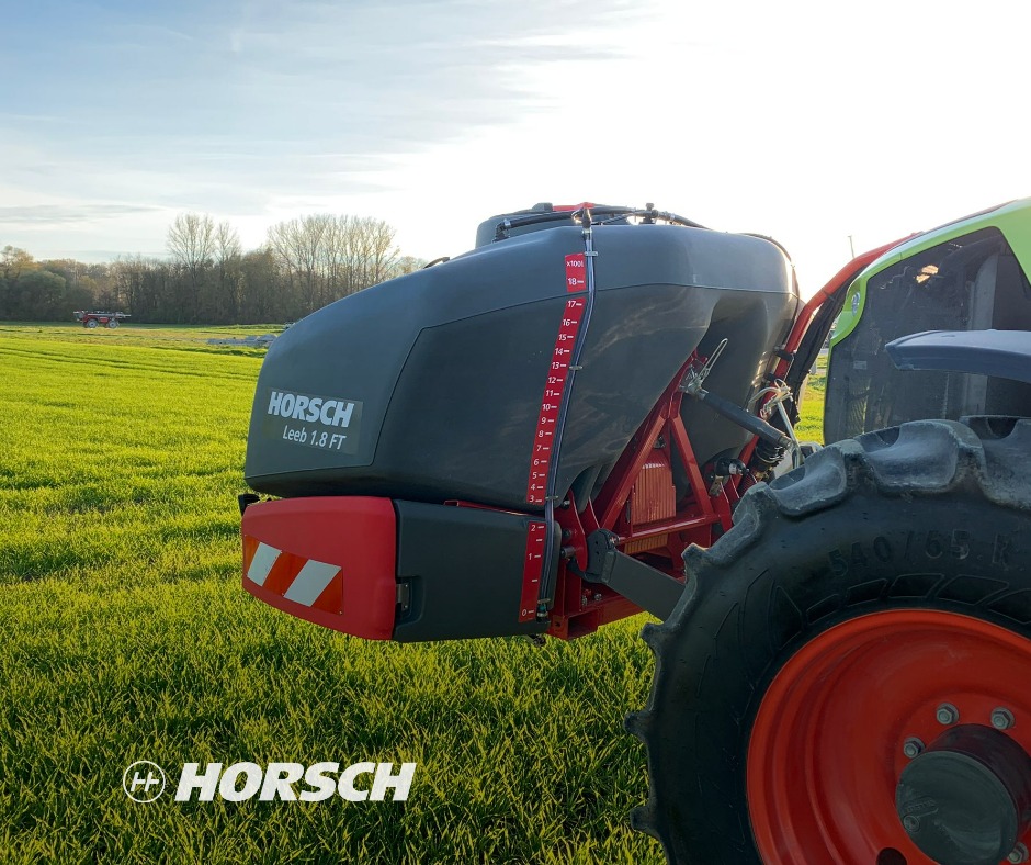 Leeb FT - FT means front tank 🙌 
 
👉 Capacity: 1,200 or 1,800 litres 
👉 Basic or Pro version 
👉 Can be combined with any Leeb sprayer or other brands 
 
#HORSCH